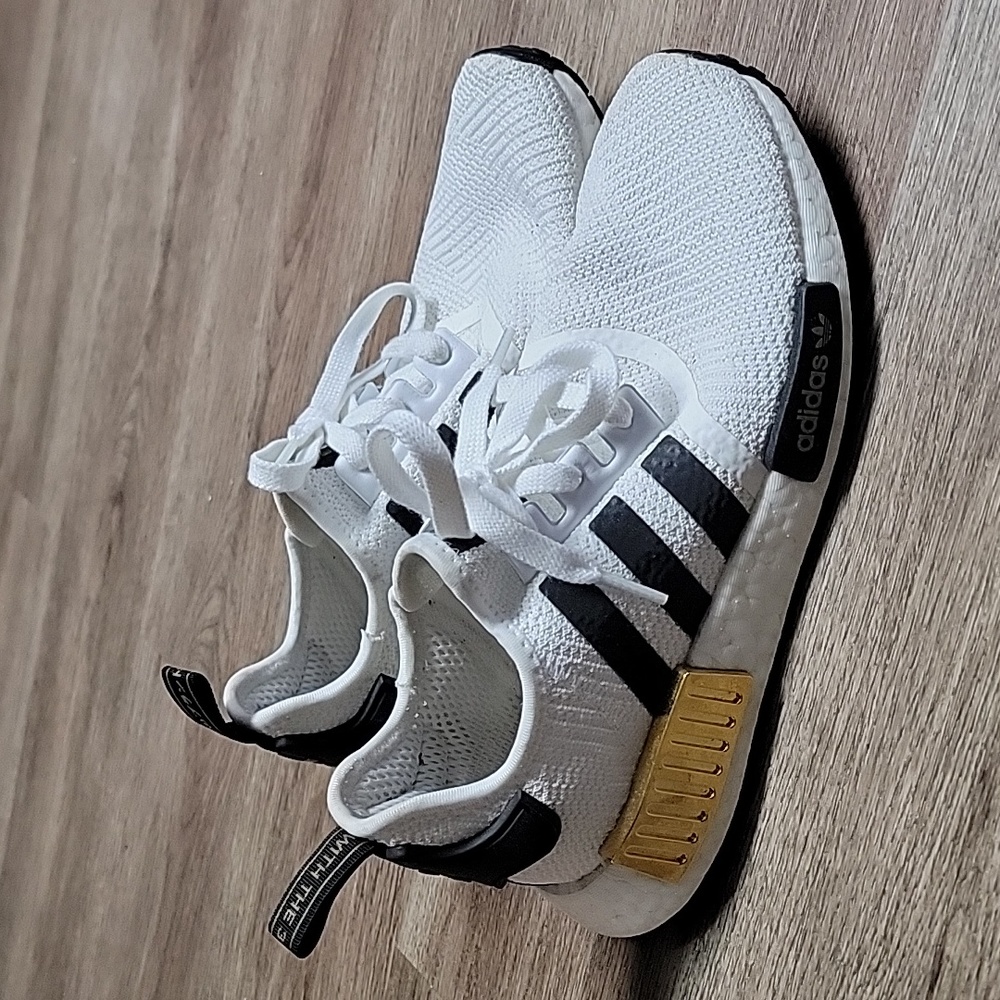 Limited edition Adidas sneakers gold trim
